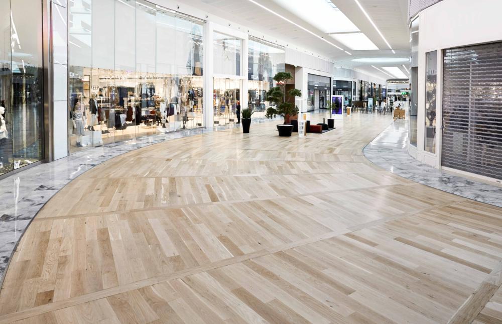Oak Boulevard - Plank Flooring
